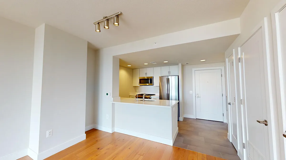 Building Photo - 50 Florida Ave NE #823