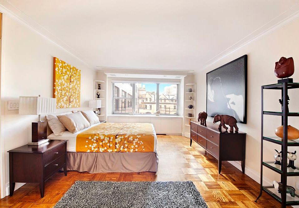 1st image of 15 W 72nd St APT 5H