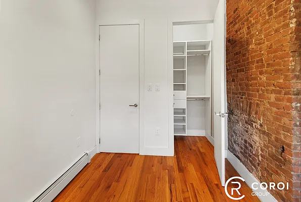 Rented by Coroi Corp | media 8