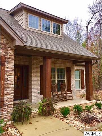 1st image of 15061 Green Cir
