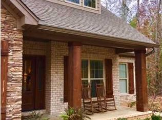 15061 Green Cir, Northport, AL 35475