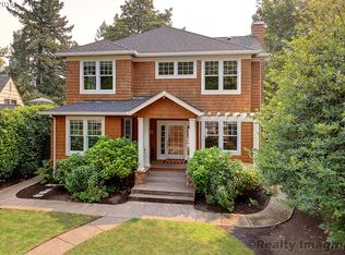 17399 Canal Cir, Lake Oswego, OR 97035