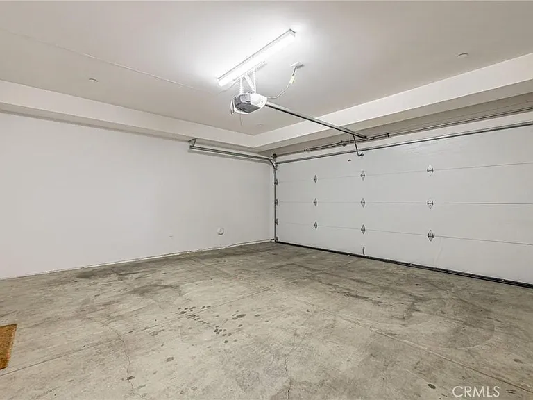 14662 W Sara Ln — Photo 23