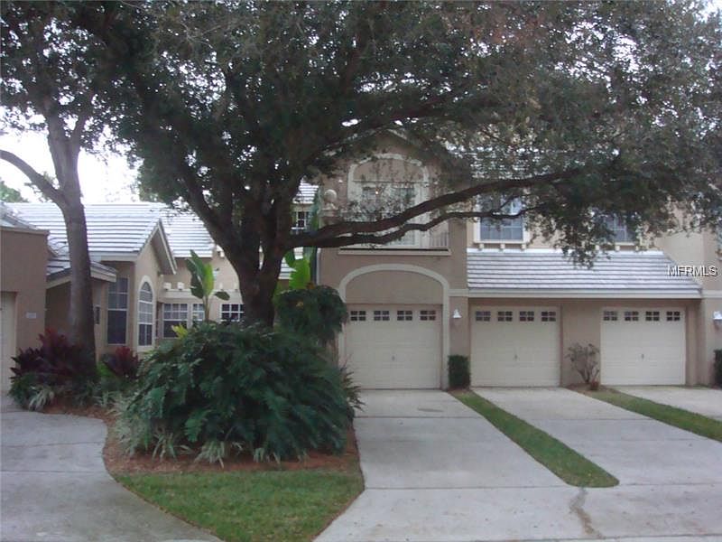 1st image of 410 Fan Palm Ct NE