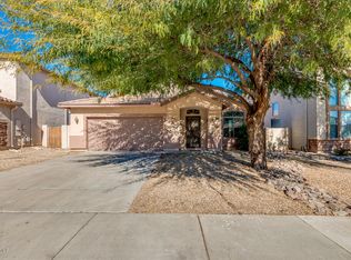 688 W Vineyard Plains Dr, San Tan Valley, AZ 85143