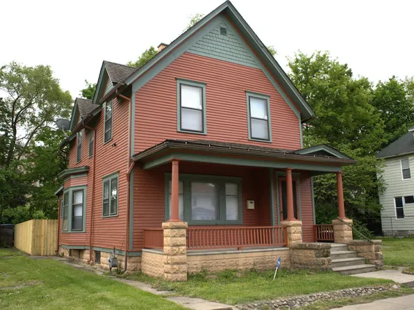 1004 Lasalle Ct W, South Bend, IN 46616