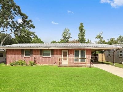 308 Barton Ave, Luling, LA, 70070