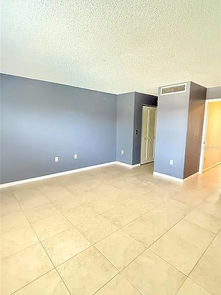 190 Paradise Blvd #9 — Photo 13