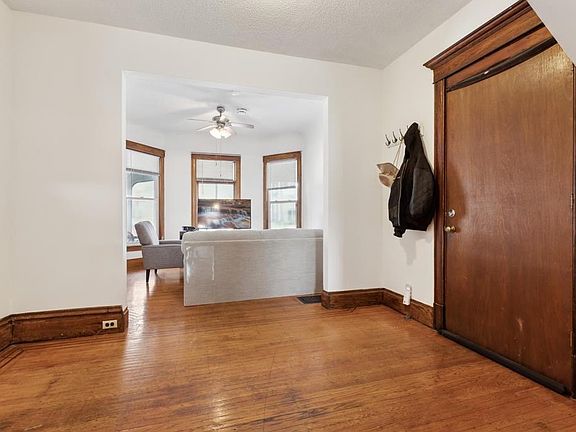 2nd image of 2637 Girard Ave S #1