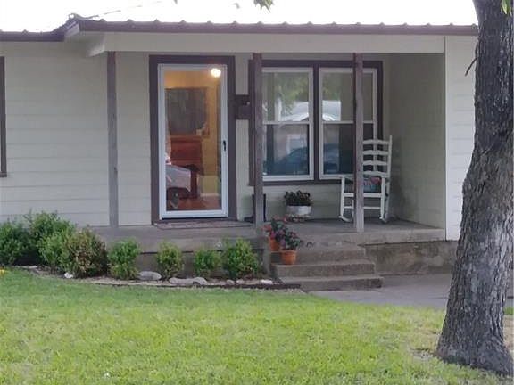 3rd image of 131 N 28th St