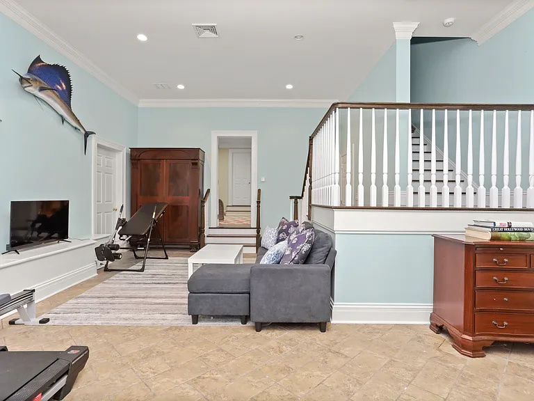 59 Cat Rock Rd — Photo 37