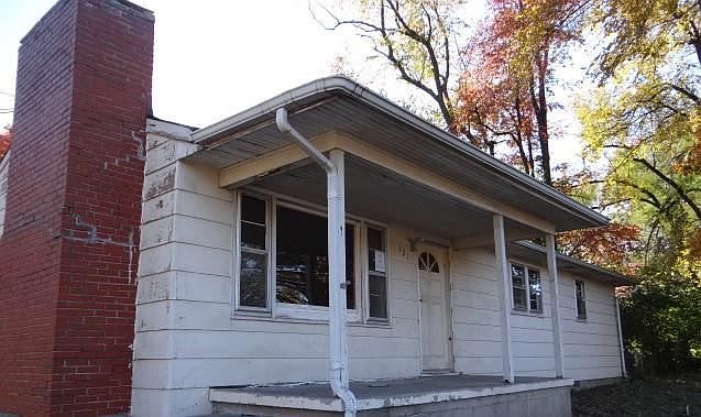 1st image of 121 S 20th St