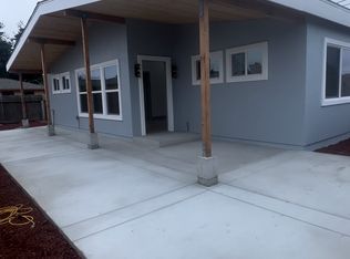169 Gardenia Dr #A, Salinas, CA 93906