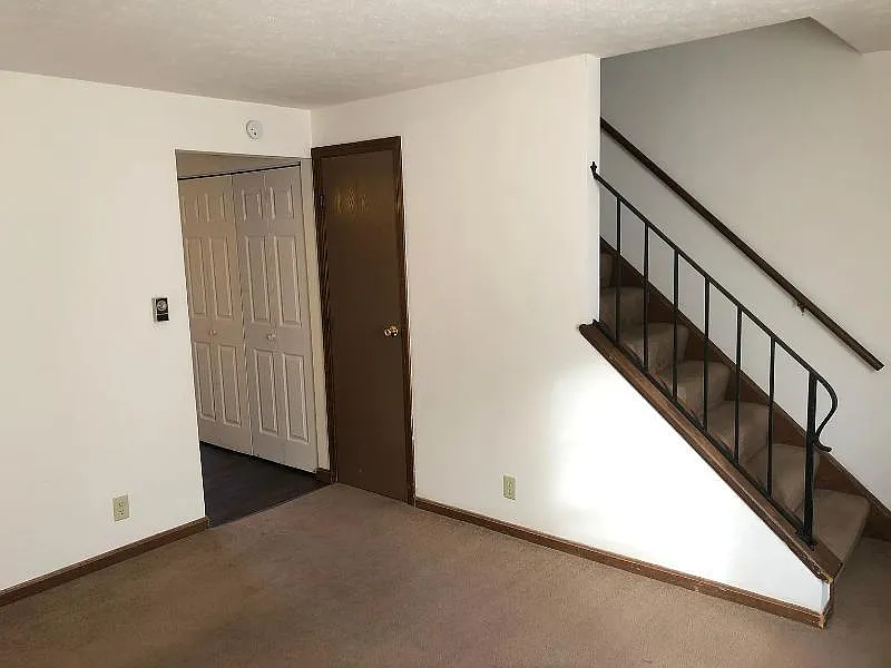 608 N Highland Ave — Photo 4
