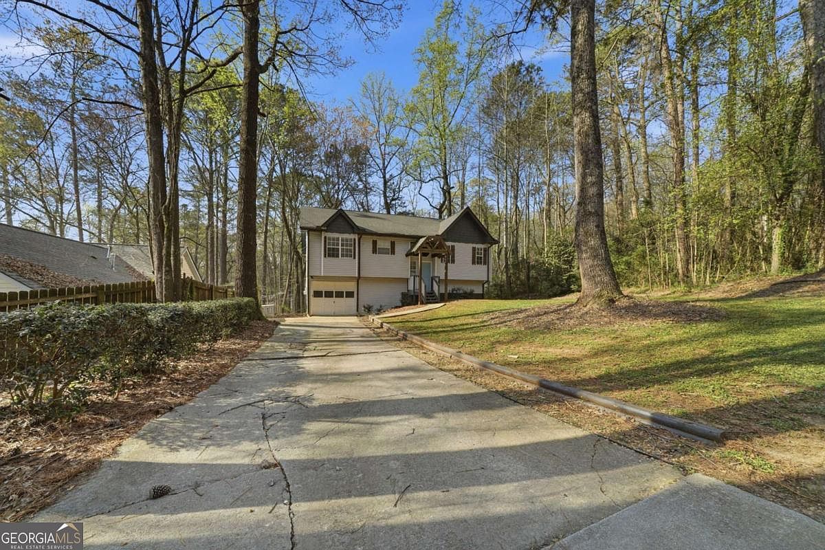 4412 Lucy Ln, Snellville, GA 30039 | MLS #10718885 | Zillow