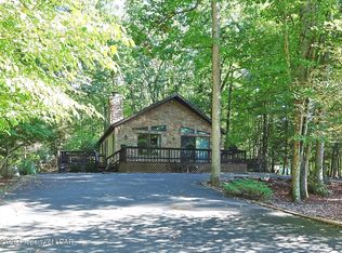 37 Arapahoe Cir, Hazleton, PA 18202