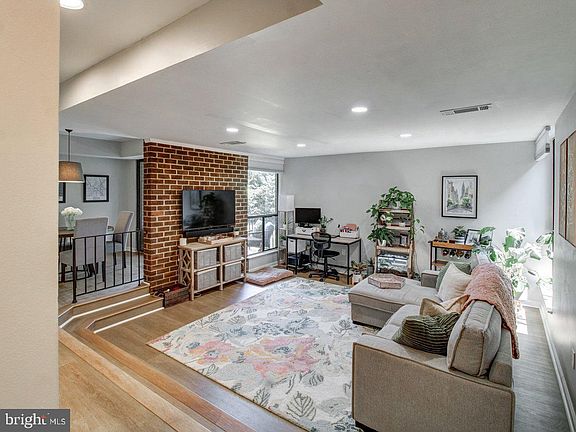 2nd image of 9900 Blundon Dr #10-202