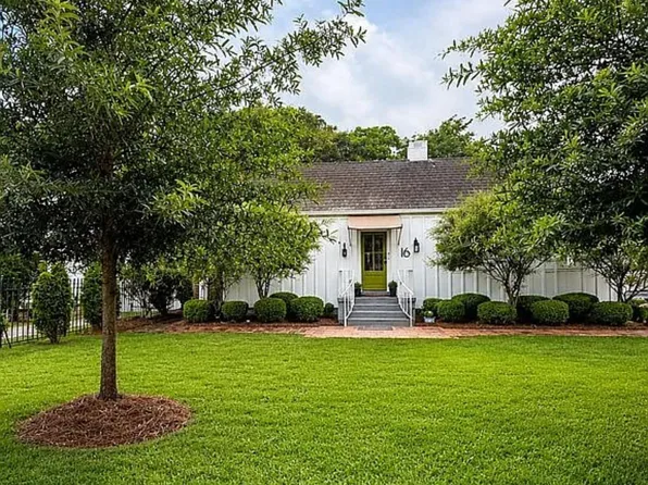 16 Japonica Ave, Mobile, AL 36606