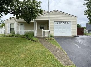 1831 Rock Creek Dr, Grove City, OH 43123
