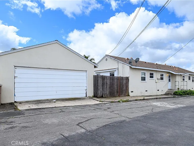 50 Fir St — Photo 24