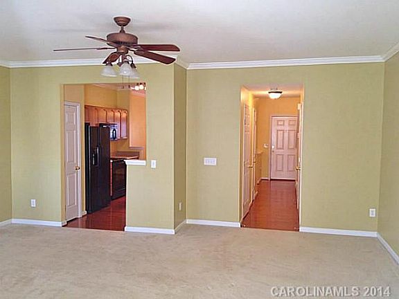 3rd image of 9555 Glenashley Dr