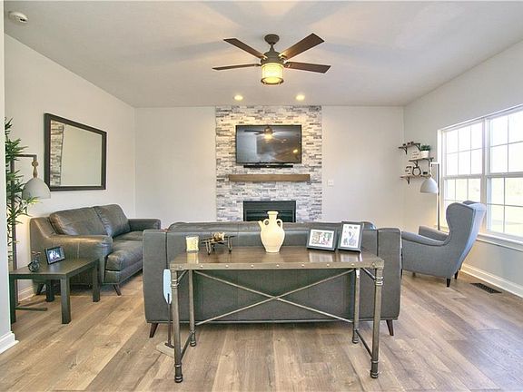 5th image of 10424 Hermosa Dr