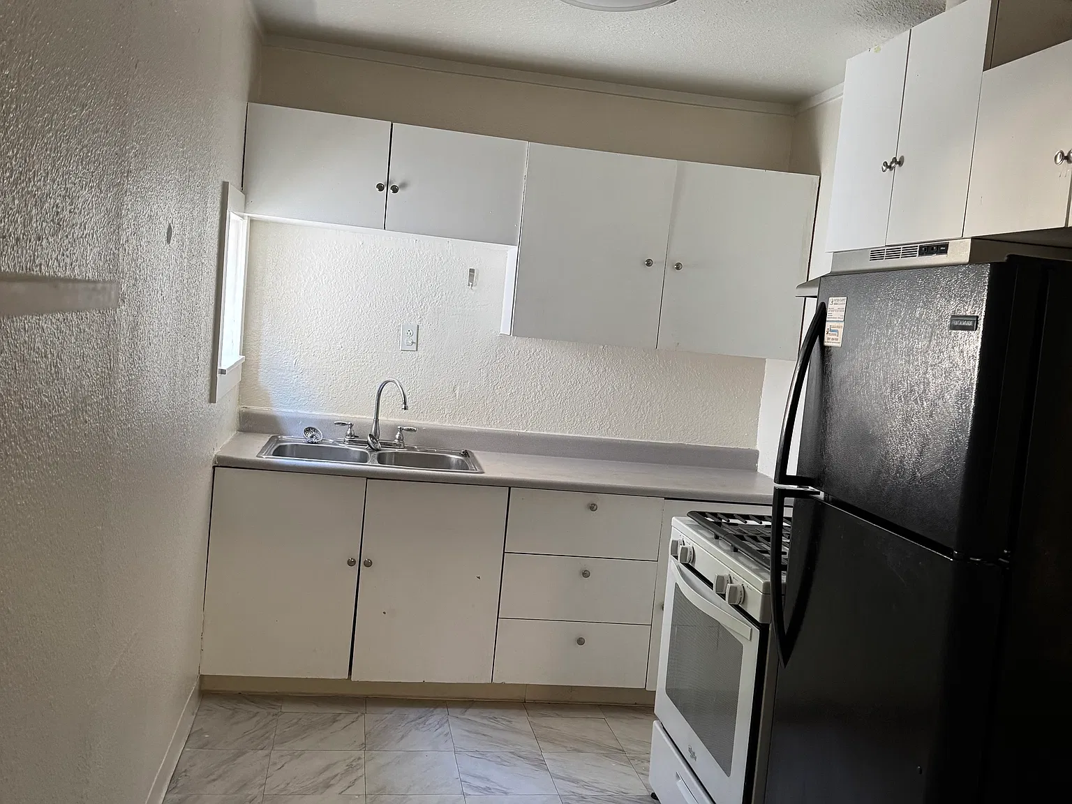1 bed, 800 sqft, $1,850 — Photo 4