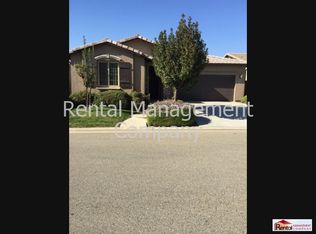 11325 N Via Verona Way, Fresno, CA 93730