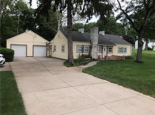 517 Staunton Rd, Troy, OH 45373