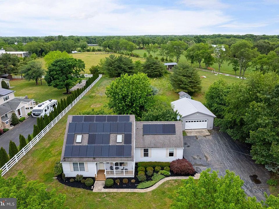 1st image of 172 Mill Rd