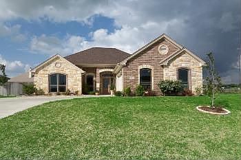 1st image of 215 Black Walnut Ct