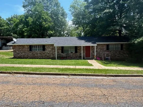 147 S 2nd St, Gloster, MS 39638