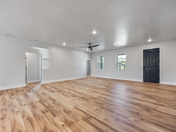 2nd image of 1254 HEITZMAN Avenue SW
