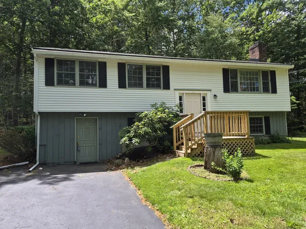 31 Clay Hill Road, York, ME 03902