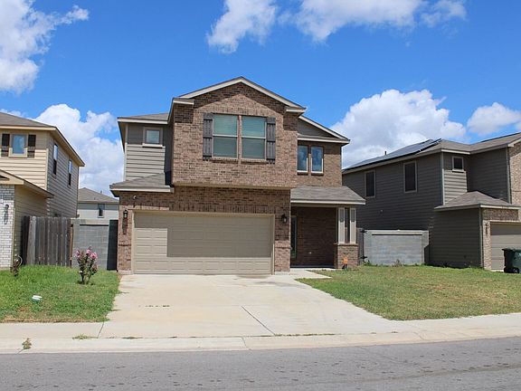2nd image of 4304 Gabriela Ln