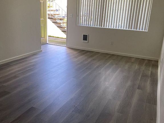 3rd image of 17925 E Burnside St #102