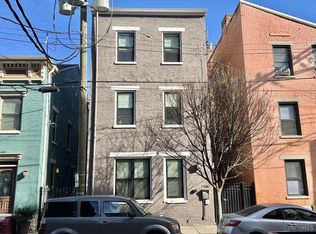 1406 Republic St APT 301, Cincinnati, OH
