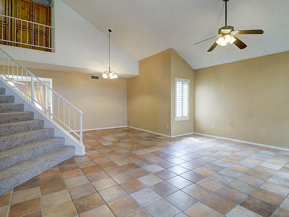 2nd image of 7833 W Crocus Dr