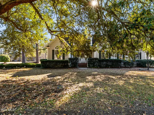 754 Country Club Drive, Hampstead, NC 28443