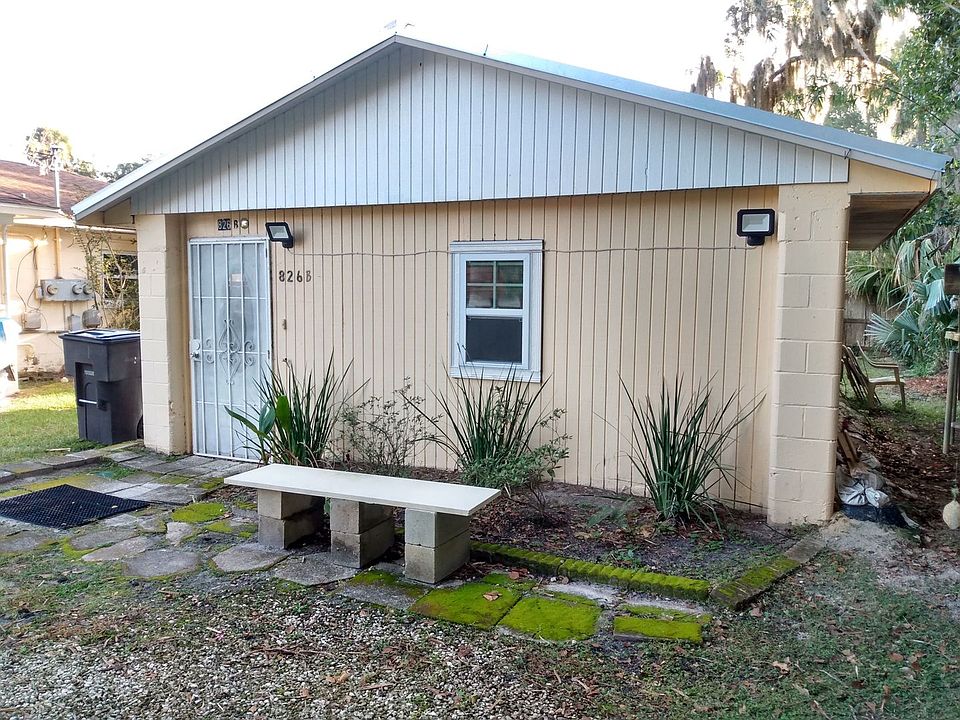 1st image of 826 SE 10th St #B