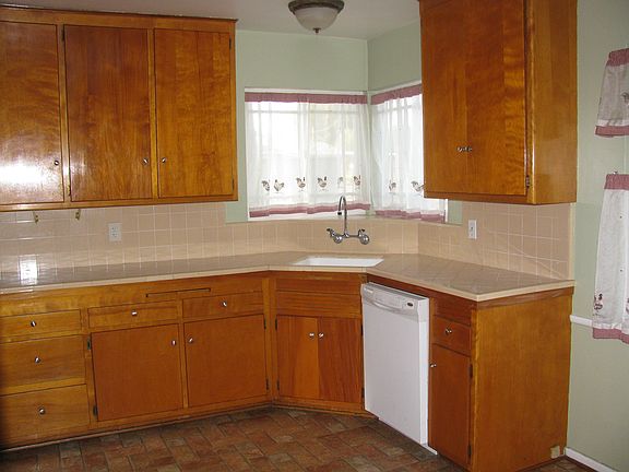 2nd image of 10703 Widener Ave