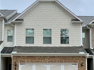 372 Cherryhill Ln, Woodstock, GA 30188