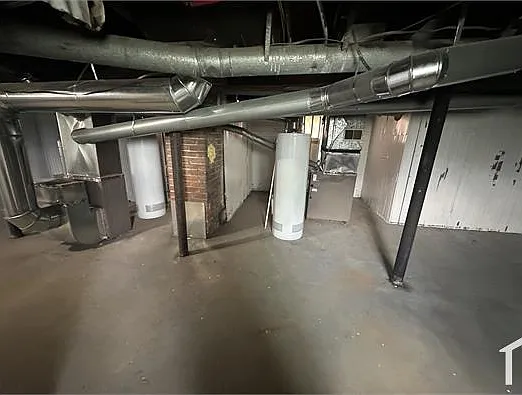 3 bed, 2330 sqft, $1,450 — Photo 4