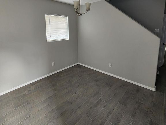3rd image of 317 Princeton Dr SE #B