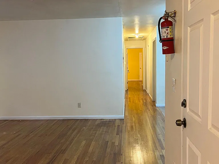 318 Magnolia Ave #2 — Photo 35