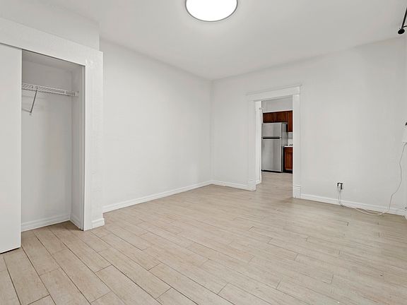 3rd image of 714 Grove St N APT 2