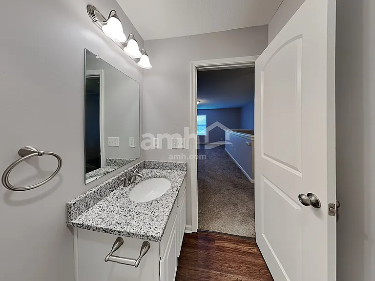5499 Lehman Meadows Dr — Photo 17