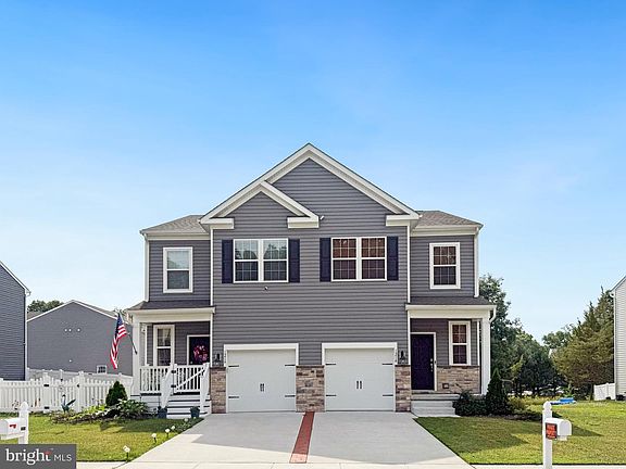 2nd image of 1214 Peterson Way