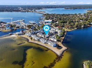 101 Old Ferry Rd UNIT 19A, Shalimar, FL 32579