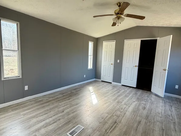 150 Mallard Pond Ct, Liberty, SC 29657